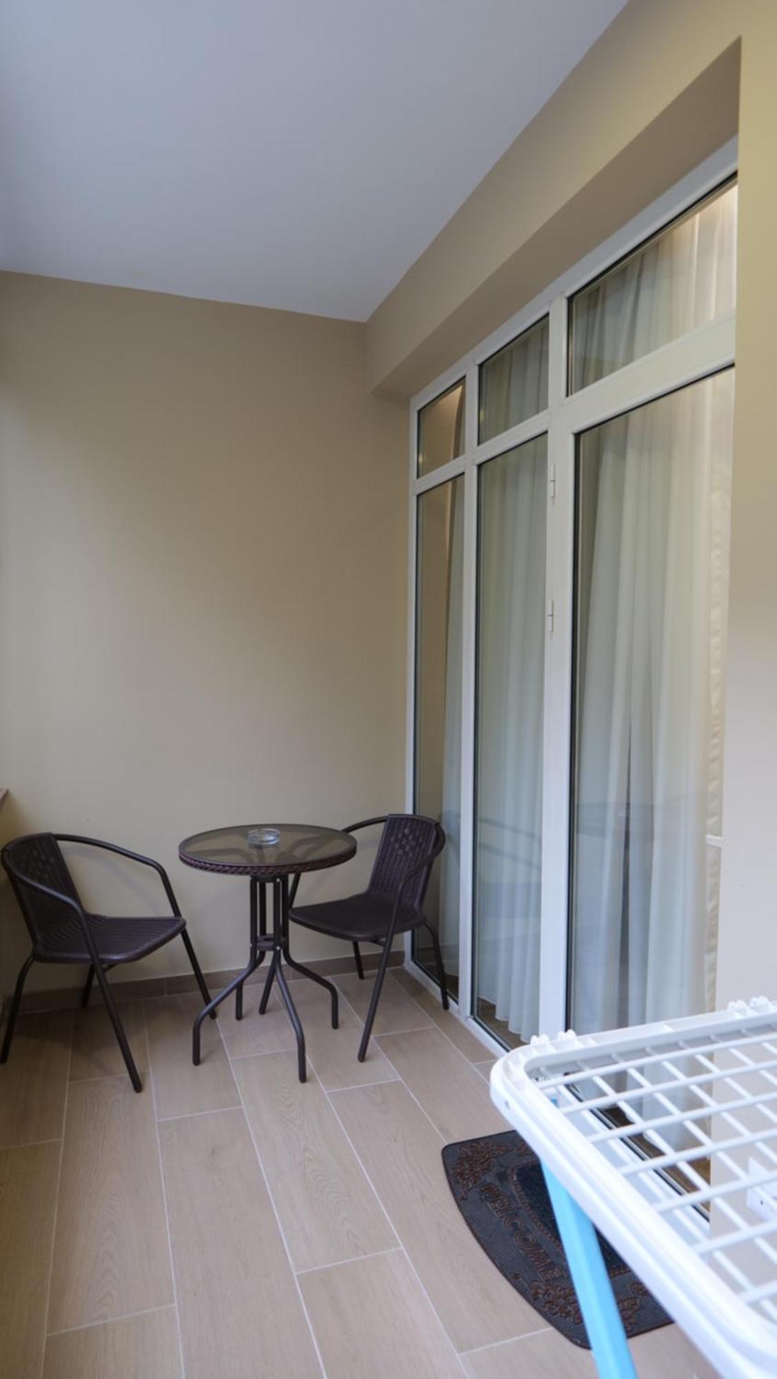 Kristi Apartments 03 Tirana Kültér fotó